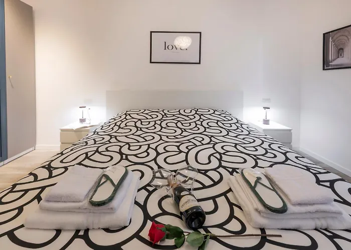 Caracciolo, 28 - Ampio Per 5, Posizione Perfetta * Milano