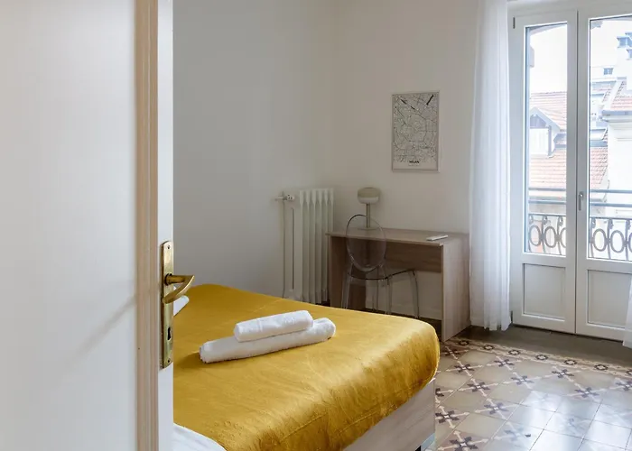 아파트 In Historic Building- Porta Venezia *