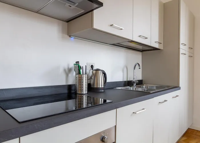 아파트 In Historic Building- Porta Venezia *