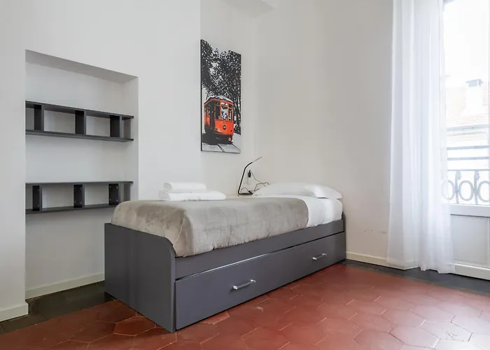 In Historic Building- Porta Venezia * 밀라노