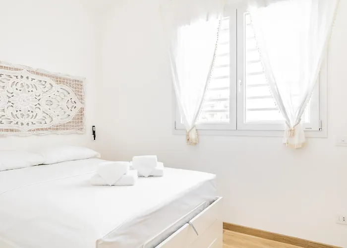 Luxury - Exclusive With Private Box