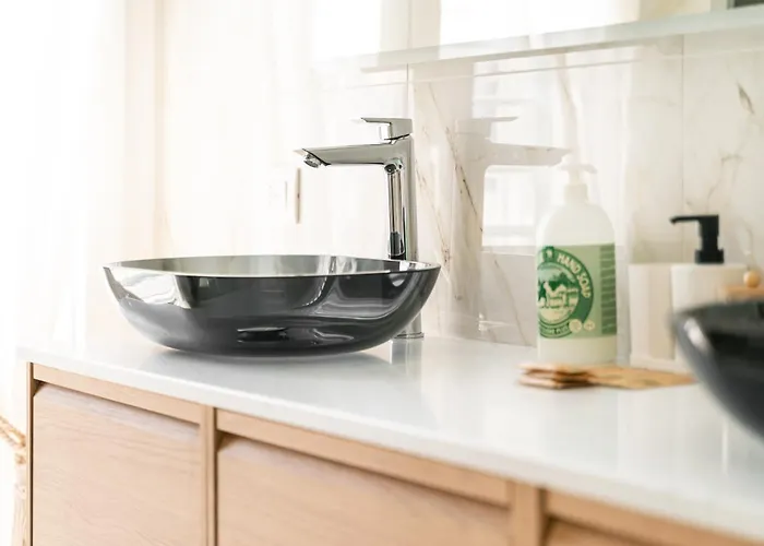 Luxury - Exclusive With Private Box Villa Milano