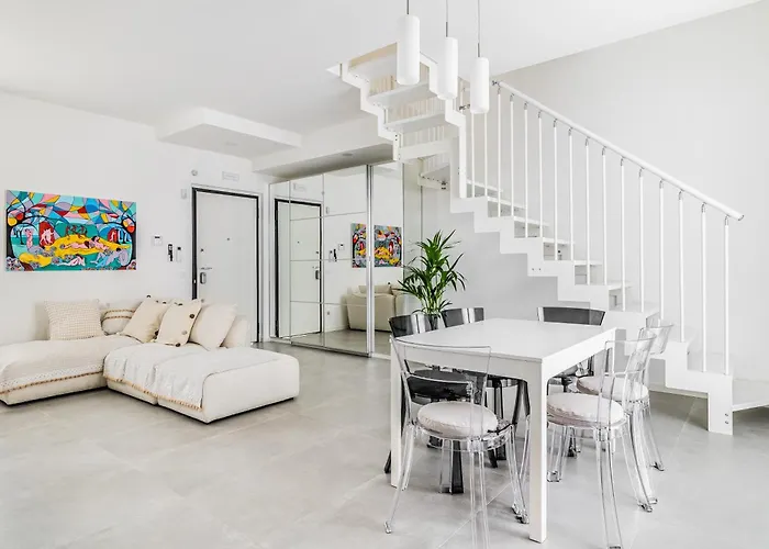 Luxury - Exclusive With Private Box Villa Milano