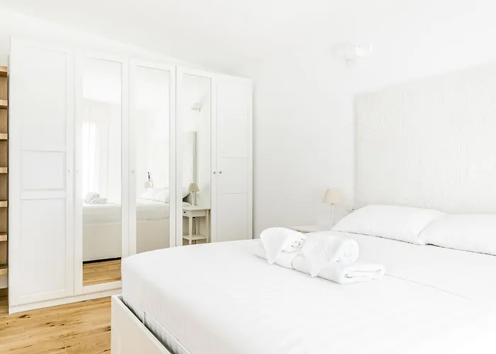 Luxury - Exclusive With Private Box Villa *