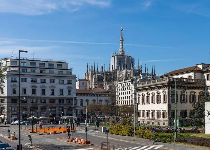 Palazzo Fontana Duomo View Golden House Apartment *