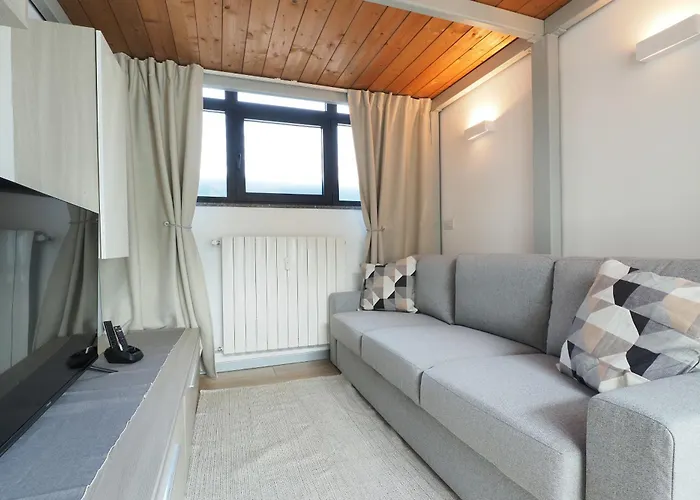 Primopiano - Tajani Mailand