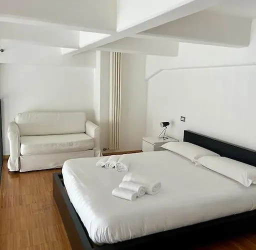 Loft Industrial Revival Ferienhaus Mailand