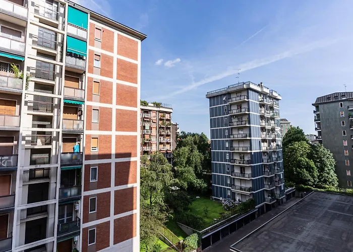 Sansirostadiumsuite Apartamento