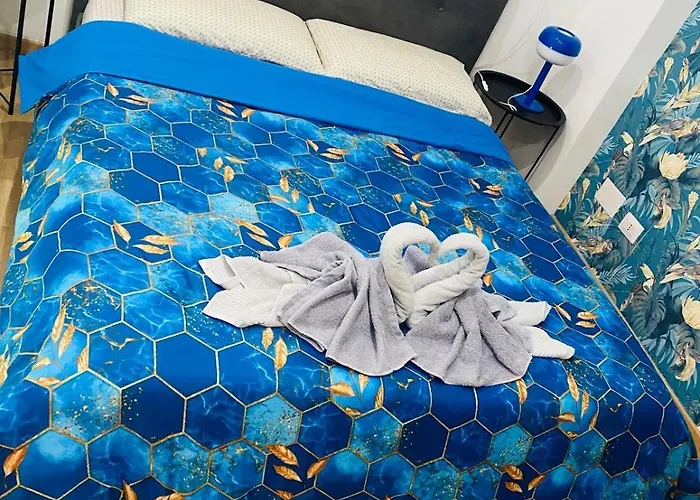 ゲストハウス Underground