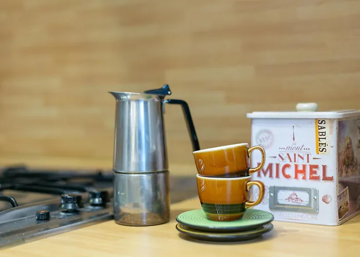 Soft Colors Exclusive - Navigli District - M2 *