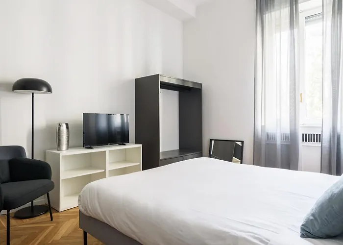 Luxury 4 Bedrooms Close To Duomo *