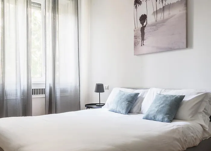 Luxury 4 Bedrooms Close To Duomo