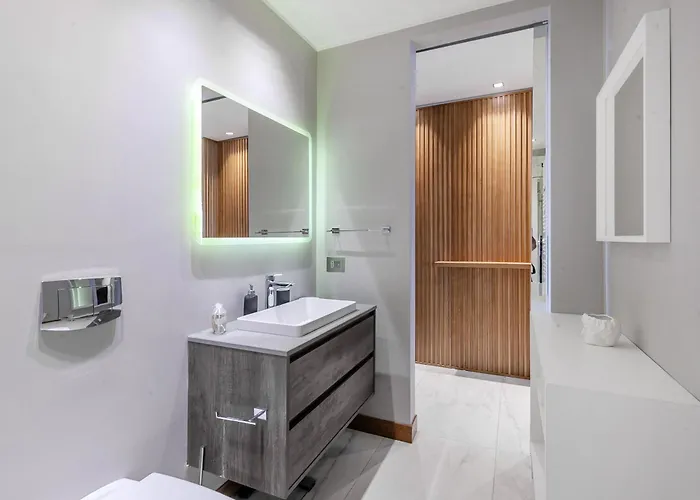 San Babila Executive - Discover The Historic Centre Of מילאנו