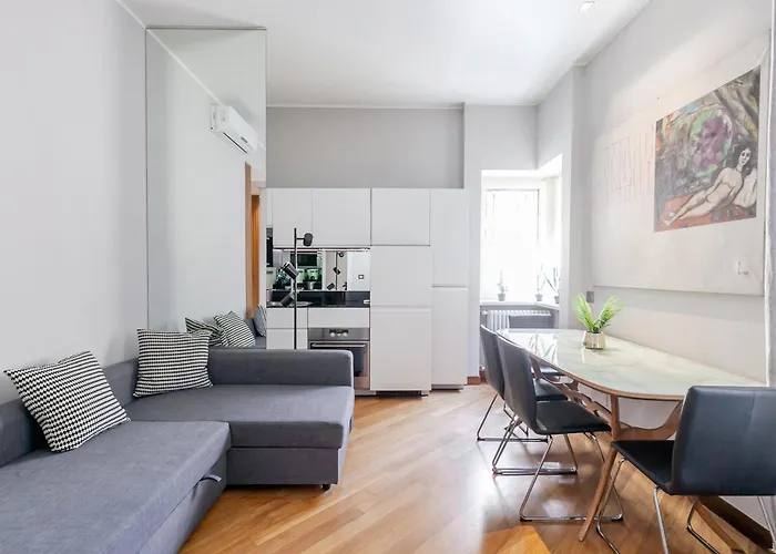 San Babila Executive - Discover The Historic Centre Of * מילאנו