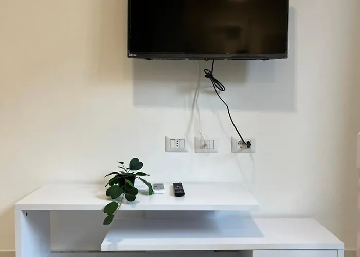 Bocconi - Jcube Hotellerie Апартаменты *