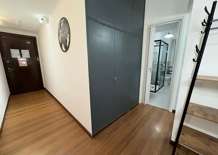 10' Linate Airport, Perfect For Visiting ミラノ