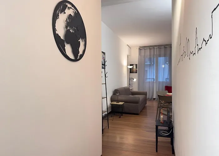 アパート 10' Linate Airport, Perfect For Visiting