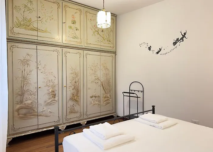 10' Linate Airport, Perfect For Visiting