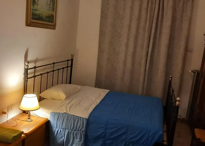 3 Station Free Parking