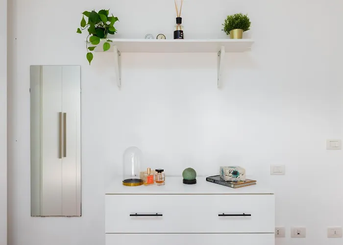 Terrace Con Parcheggio Incluso 밀라노