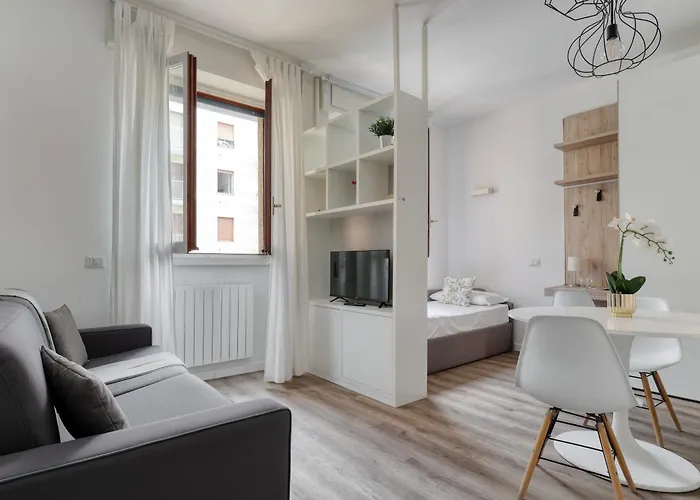 Joivy Delightful Near Parco Tre Torri Apartment *