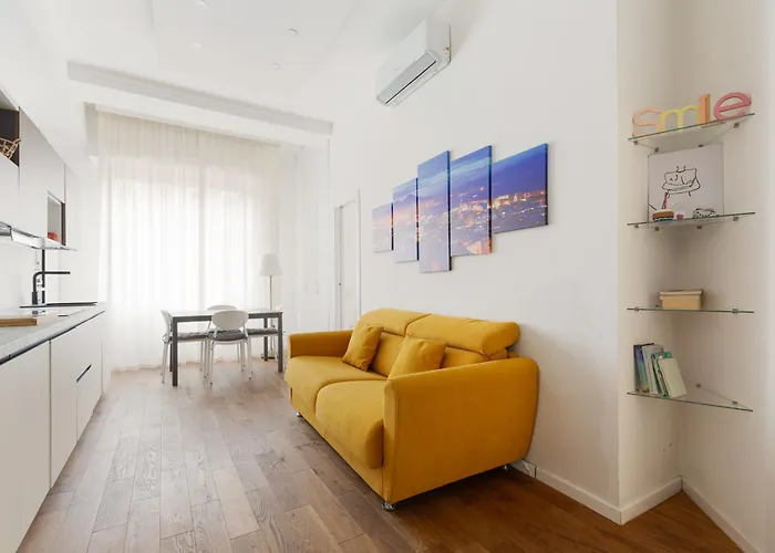 Repubblica - - Moderno Trilocale *