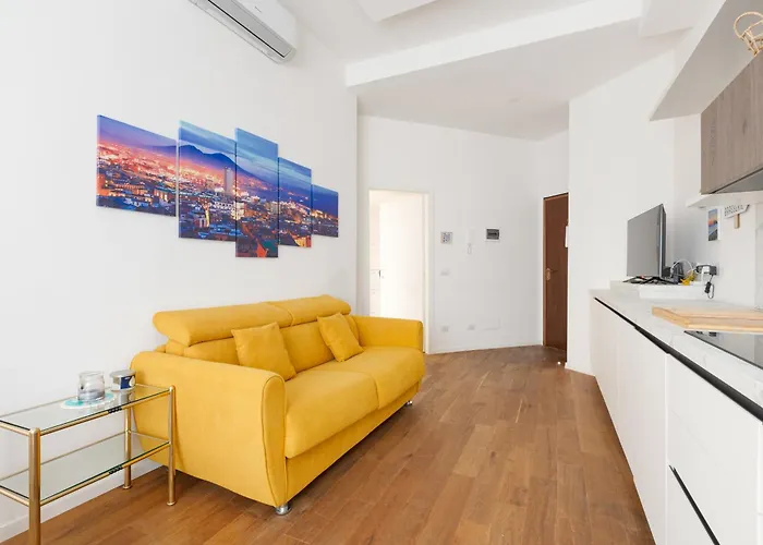 Repubblica - - Moderno Trilocale Milán