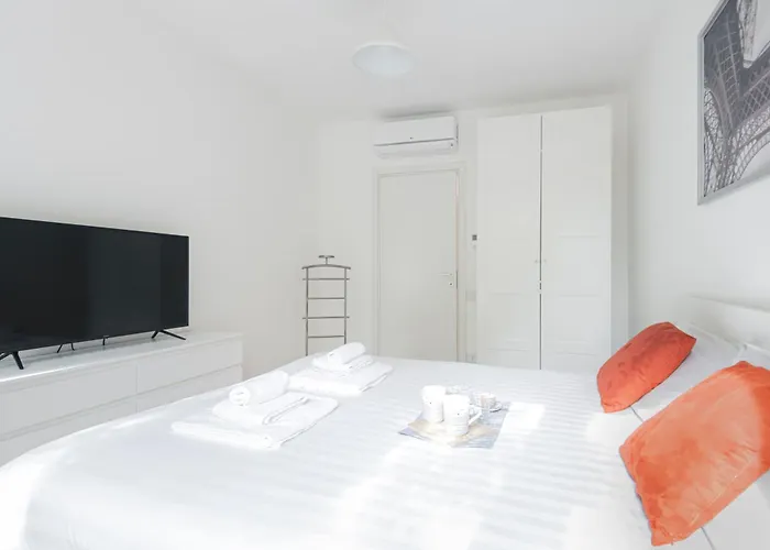 Easylife - - Mancini 1 - Cinque Giornate