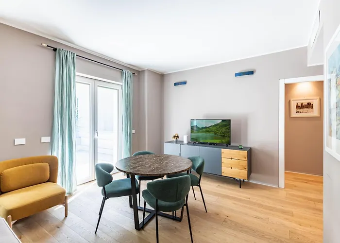 Easylife - - Buonaparte 68s - Castello Sforzesco *