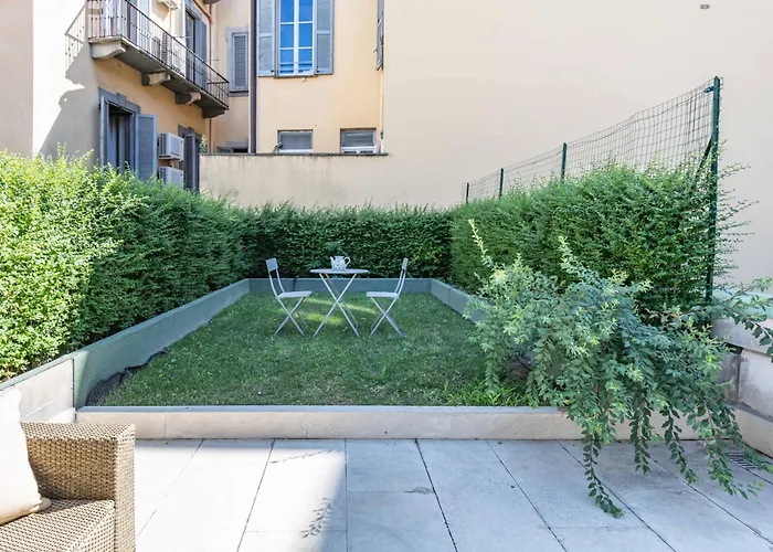 Easylife - - Buonaparte 68s - Castello Sforzesco