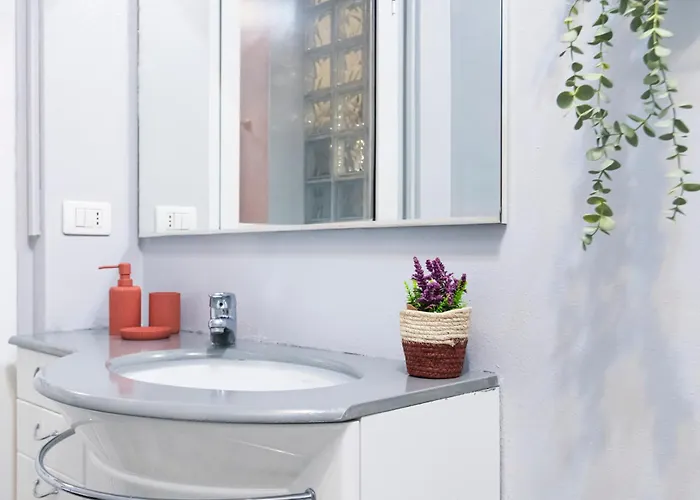 Easylife - - Giorgione 6 - Paolo Sarpi Milan