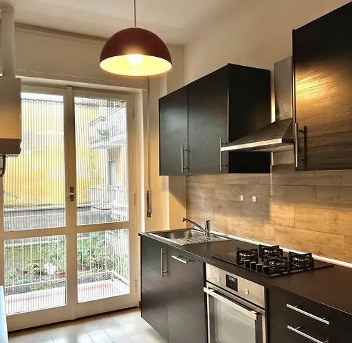 Isola Maciachini Mm 3 - Moderno Trilocale Con Balcone 10 Min Da Stazione Apartment Mailand