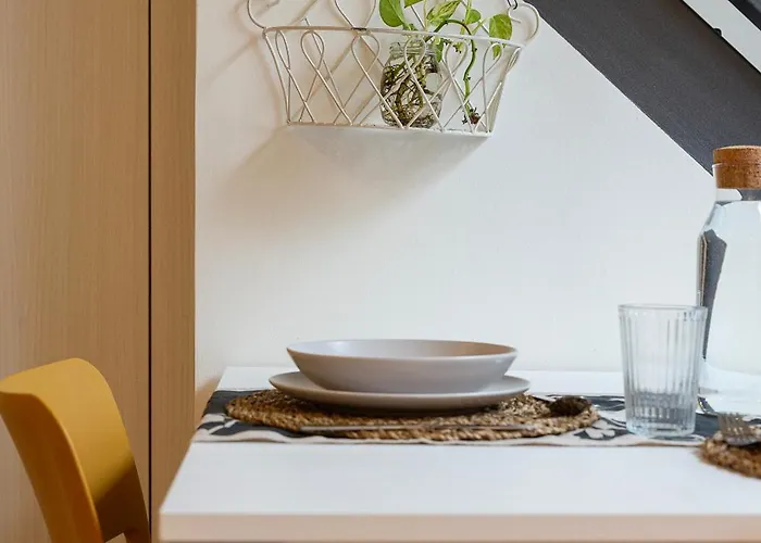 Fantastic Loft Bocconi E Navigli, Box Auto! Milan