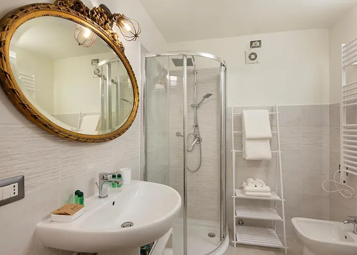 Fantastic Loft Bocconi E Navigli, Box Auto!