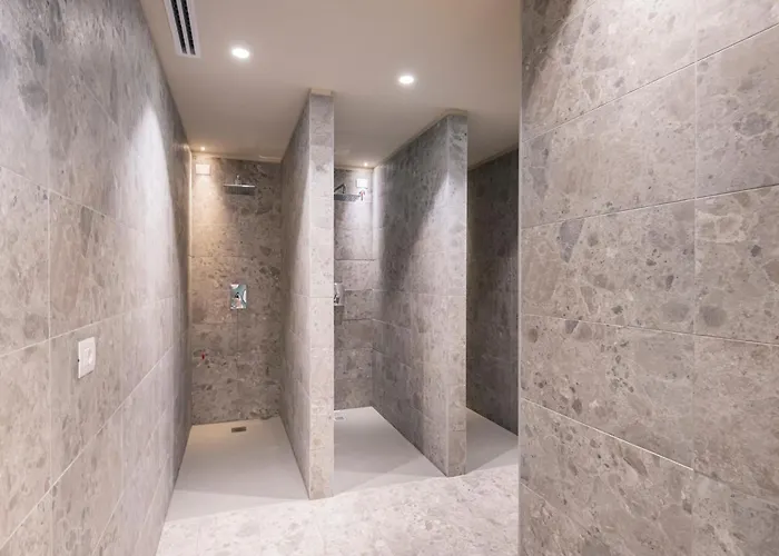 Easylife - - Compagnoni 12 - Argonne Milano