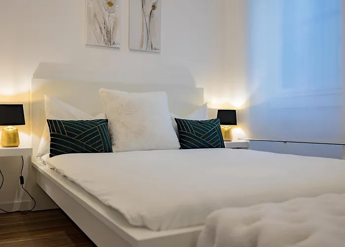 Апартаменты 8 Luxury - Centro - Porta Venezia