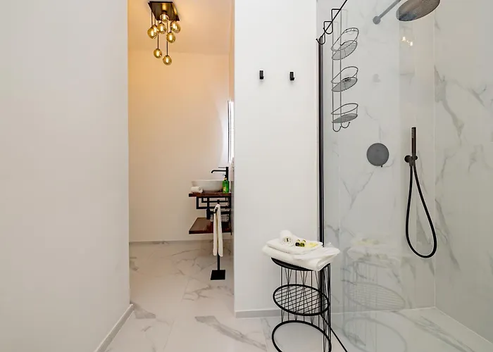 8 Luxury - Centro - Porta Venezia Апартаменты Милан