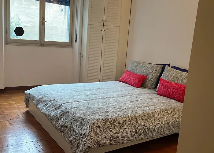 Diana Vicino Stazione E Centro Citta Милан