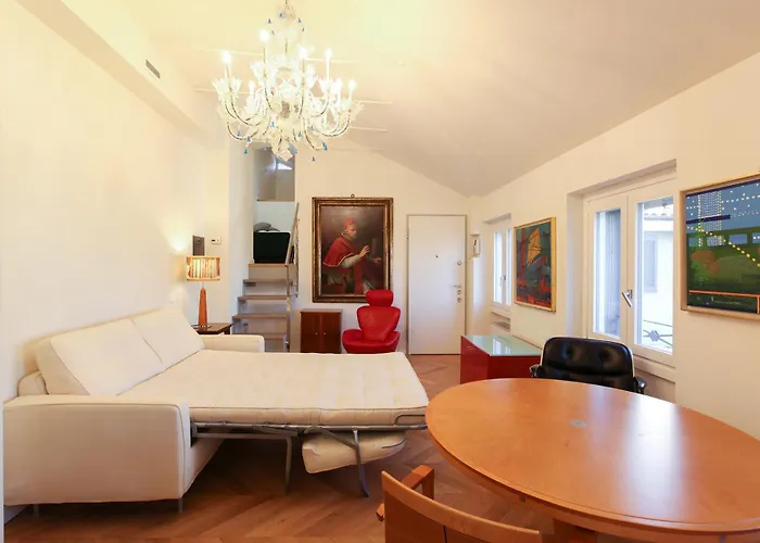 Design Nel Quadrilatero Della Moda Daire Milano
