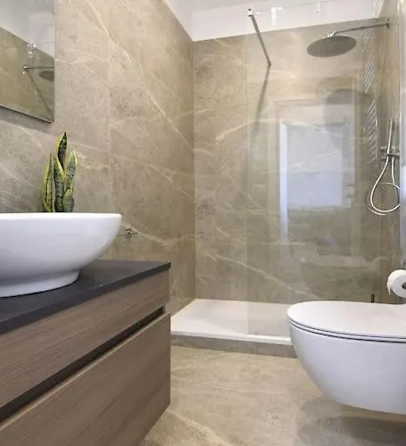 Bande Nere-san Siro Attico Con Terrazzo ミラノ