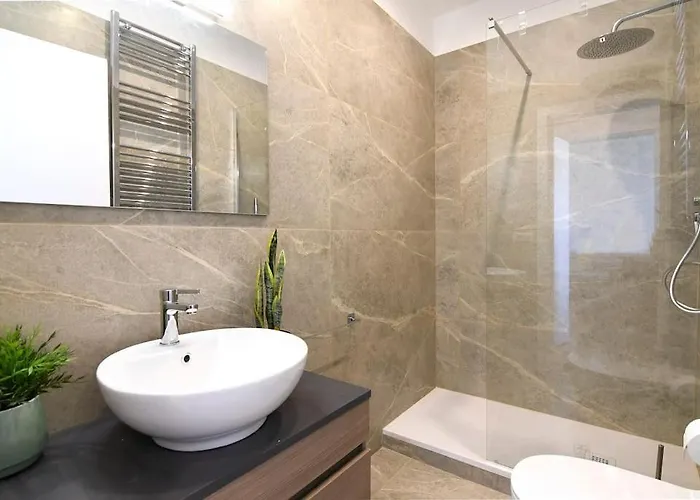 Bande Nere-san Siro Attico Con Terrazzo *