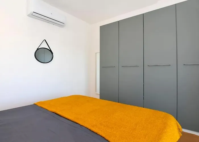 Bande Nere-san Siro Attico Con Terrazzo