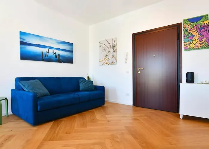 アパート Bande Nere-san Siro Attico Con Terrazzo