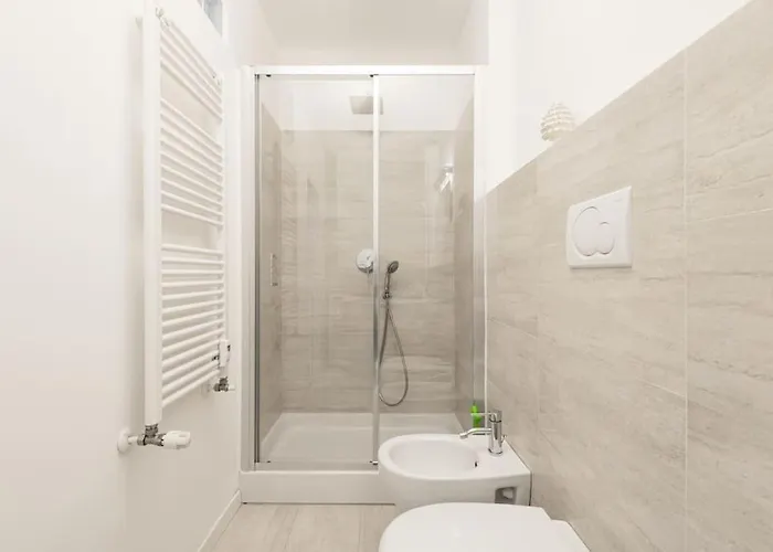 Easylife - - Bixio 11 - Porta Venezia * Milán