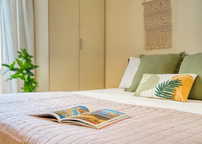 Apartmán Guesthost - Deangeli Nest Romantico Bilocale Di Design In Zona De Angeli, Rinnovato E Accessoriato Milán