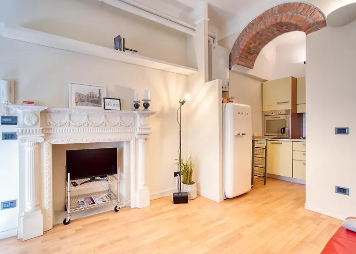 Guesthost - Deangeli Nest Romantico Bilocale Di Design In Zona De Angeli, Rinnovato E Accessoriato Apartmán *