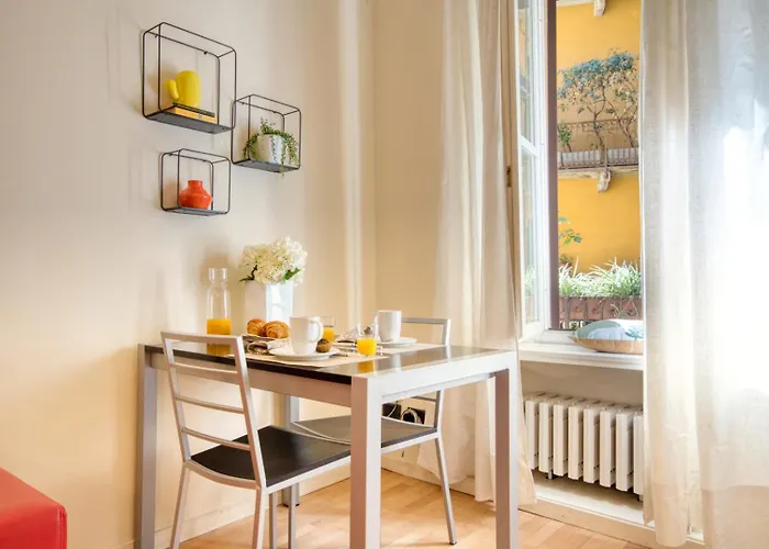 Apartmán Guesthost - Deangeli Nest Romantico Bilocale Di Design In Zona De Angeli, Rinnovato E Accessoriato