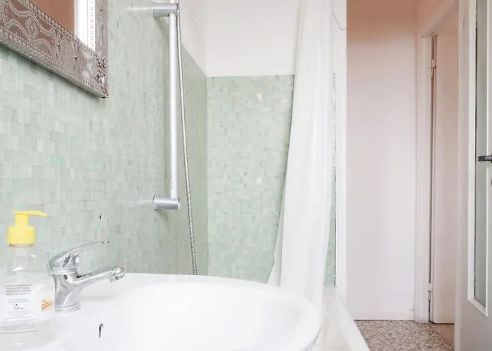 Enjoy Gorla דירה