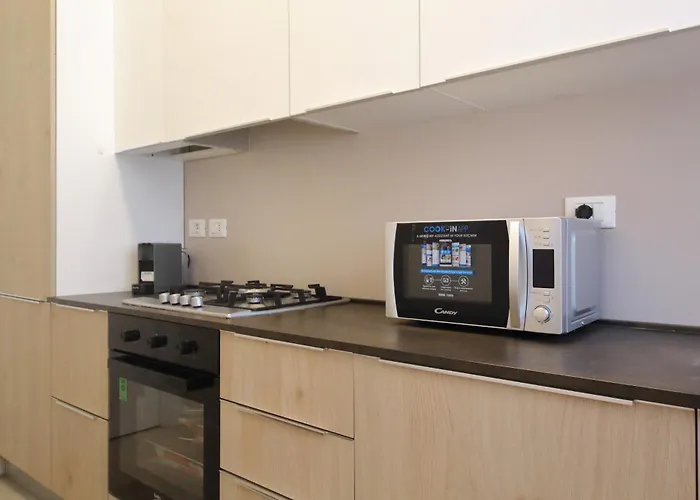 Your From - アパート