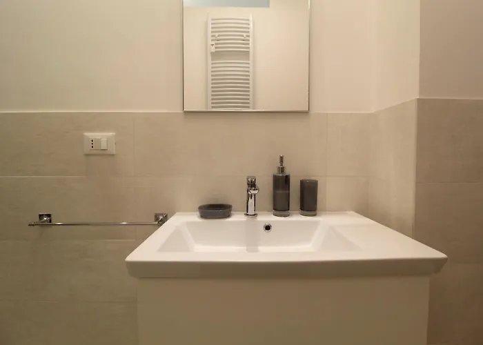 アパート Your From - *